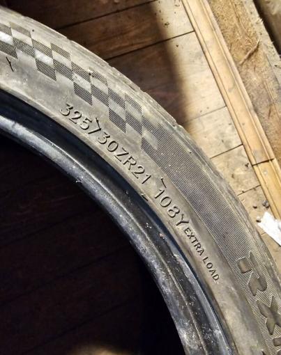 RoadX RXMotion U11 325/30 R21