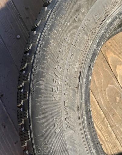 Cooper Weather-Master S/T 2 225/60 R16