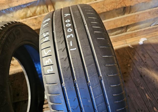 Bridgestone Alenza 001 235/65 R18