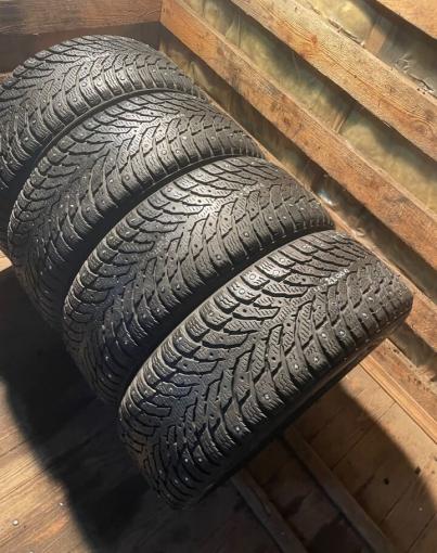 Nokian Tyres Hakkapeliitta 9 215/55 R17