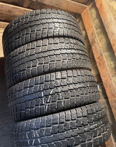 Viatti Vettore Inverno V-524 235/65 R16C