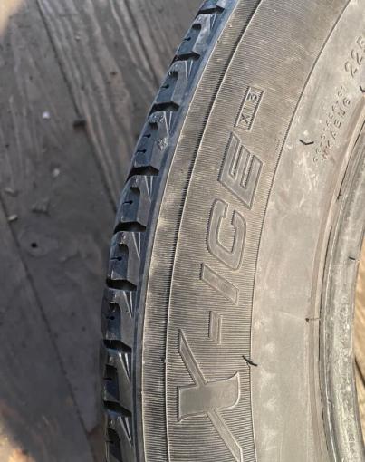 Michelin X-Ice XI3 225/55 R17