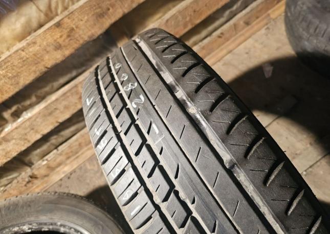 Viatti Strada Asimmetrico V-130 195/65 R15 91H