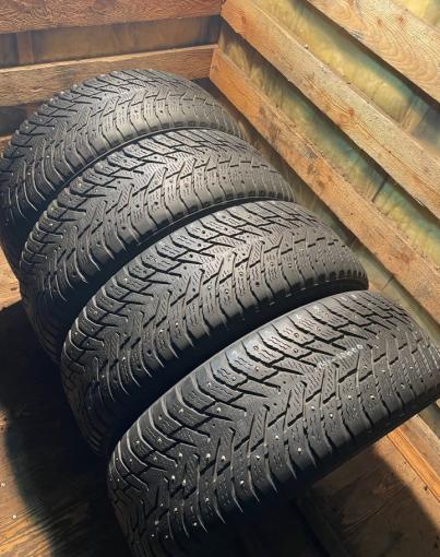 Nokian Tyres Hakkapeliitta 8 SUV 235/65 R17