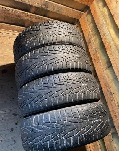 Nokian Tyres Hakkapeliitta 7 SUV 235/65 R17