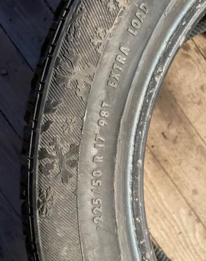 Continental ContiWinterViking 2 225/50 R17