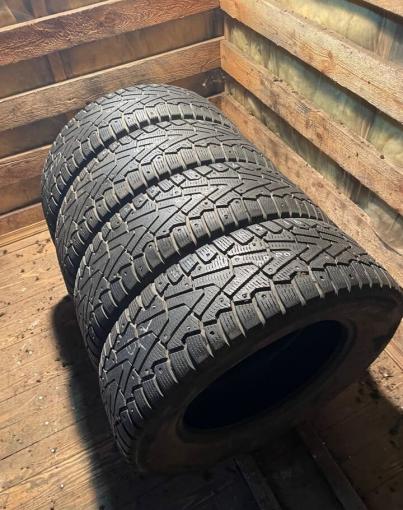 Pirelli Ice Zero 215/65 R16