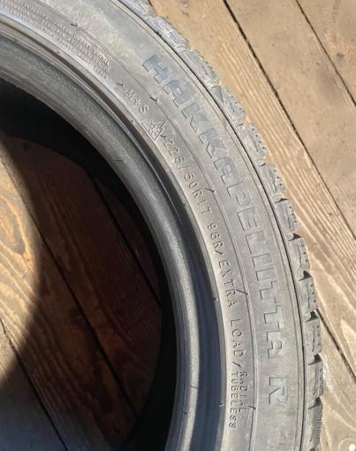 Nokian Tyres Hakkapeliitta R 225/50 R17