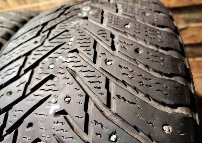 Nokian Tyres Hakkapeliitta 8 245/50 R18