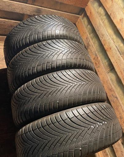 Kumho Solus 4S HA32 SUV 255/55 R19