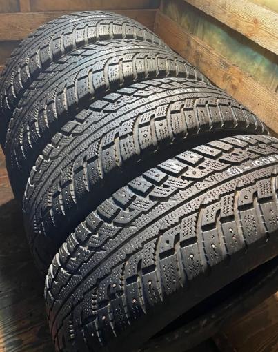 Marshal I&#39;Zen RV Stud KC16 215/70 R16