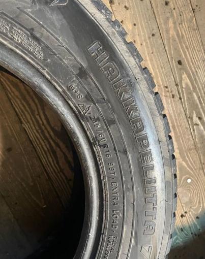 Nokian Tyres Hakkapeliitta 7 215/60 R16