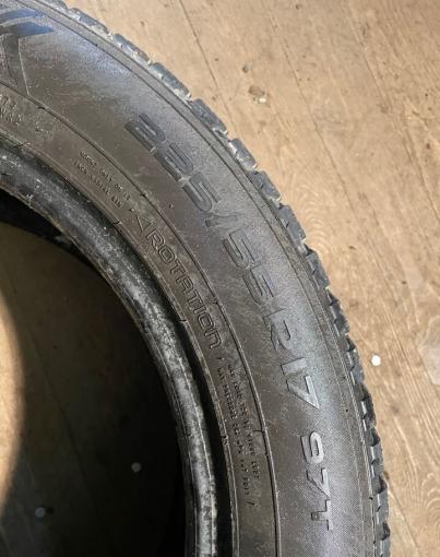 Nokian Tyres Hakkapeliitta 8 225/55 R17