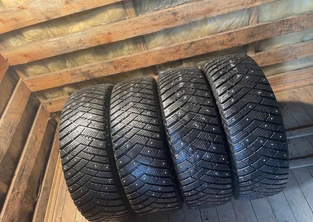 Goodyear UltraGrip Ice Arctic SUV 215/60 R17