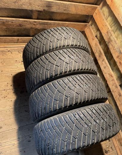 Goodyear Ultragrip Ice Arctic 195/60 R15