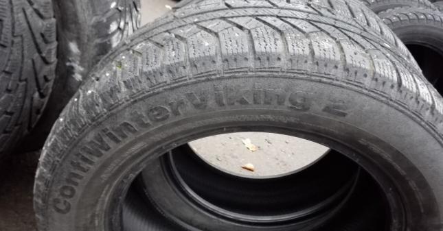 Continental ContiWinterViking 2 215/60 R16