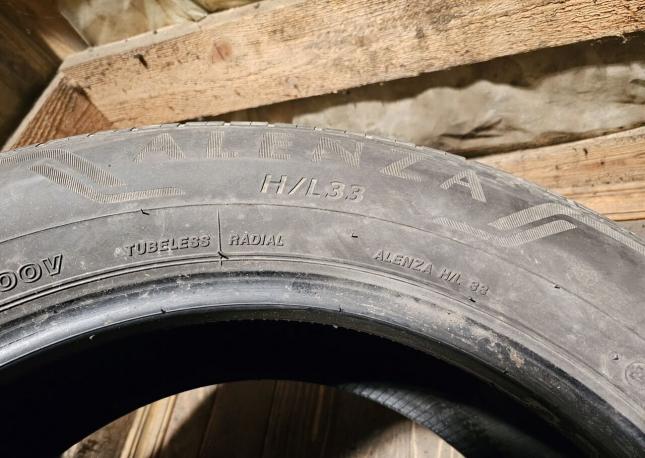Bridgestone Alenza H/L 33 225/60 R18 100V
