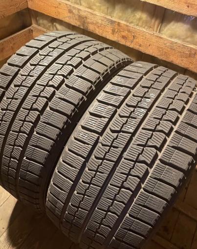 Goodyear Ice Navi Zea II 265/35 R19