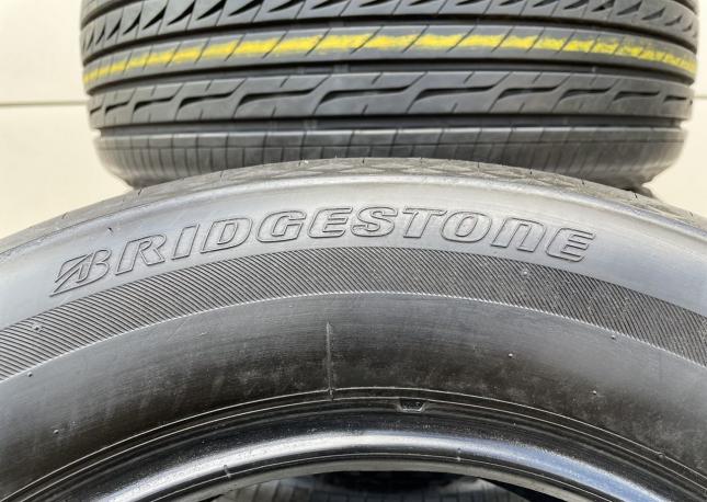 Bridgestone Regno GR-XI 215/60 R16
