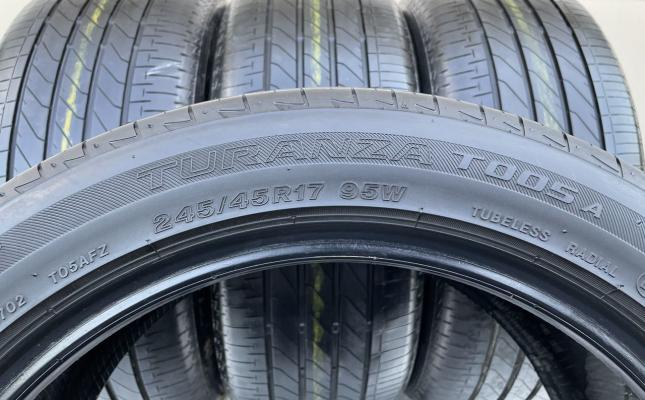 Bridgestone Turanza T005A 245/45 R17