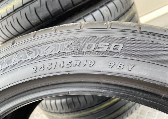 Dunlop SP Sport Maxx 050 245/45 R19