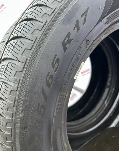 Pirelli Scorpion Winter 235/65 R17