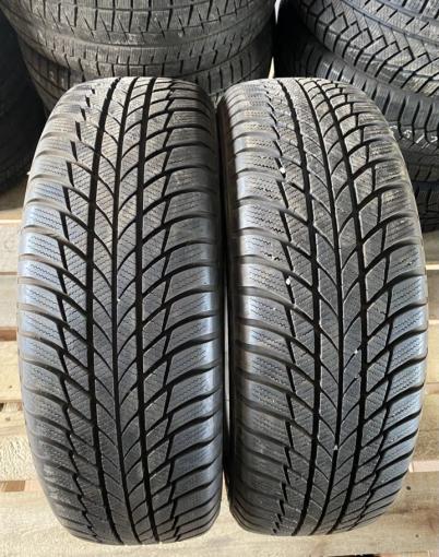 Bridgestone Blizzak LM-001 215/65 R17