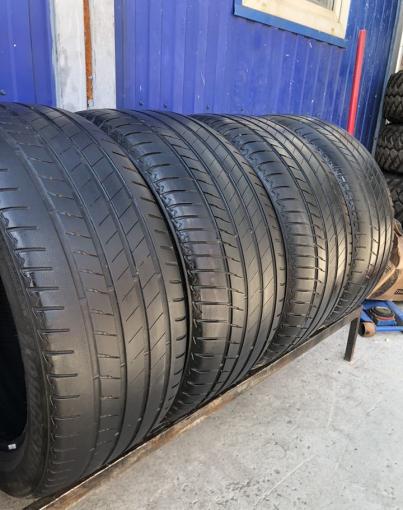 Bridgestone Alenza 001 275/45 R20 и 305/40 R20 112Y