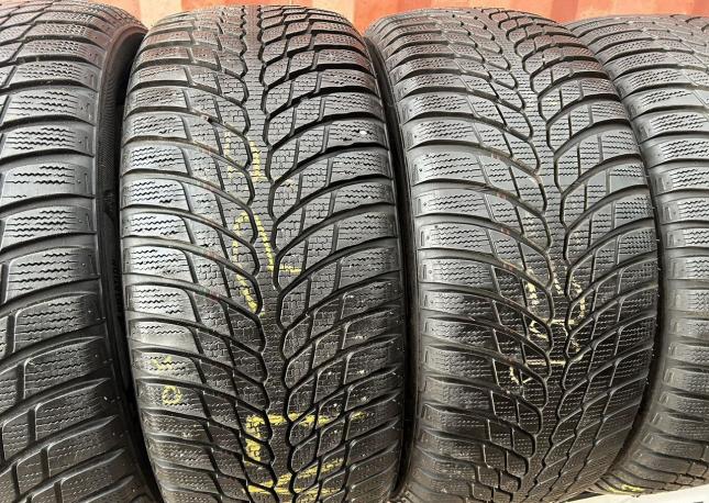 Bridgestone Blizzak LM-32C 225/50 R17