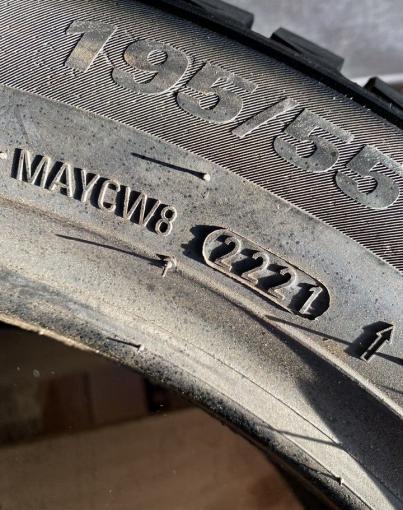Kumho WinterCraft Ice Wi32 195/55 R16