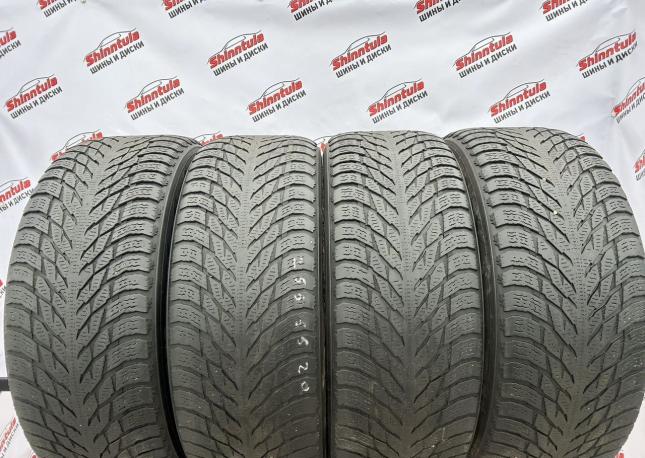 Nokian Tyres Hakkapeliitta R3 SUV 255/55 R20