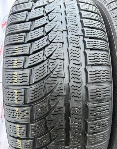 Nokian Tyres WR A4 235/45 R19
