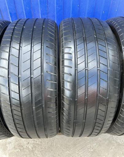 Bridgestone Alenza 001 245/50 R19