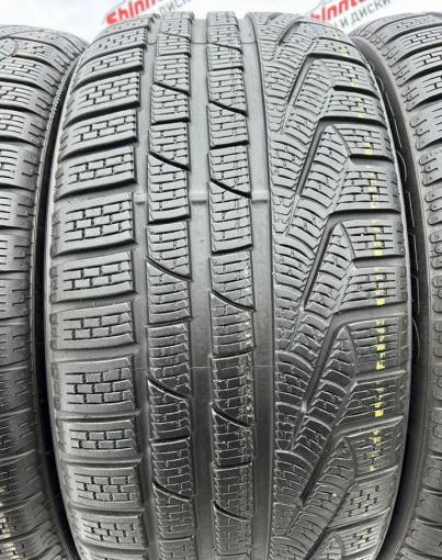 Pirelli Winter Sottozero 240 Serie II 235/40 R19