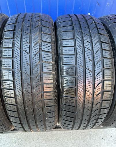 Bridgestone Blizzak LM-35 205/55 R16