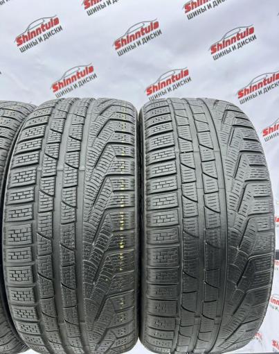 Pirelli Winter Sottozero 240 Serie II 235/40 R19