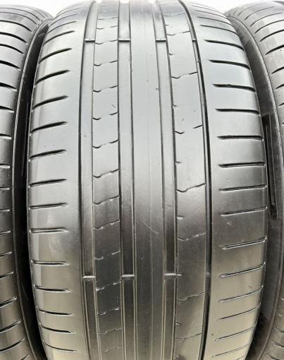 Pirelli P Zero PZ4 275/40 R21 и 315/35 R21