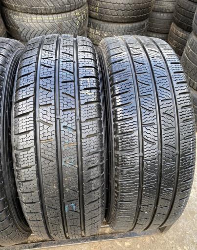 Pirelli Carrier Winter 215/65 R16C