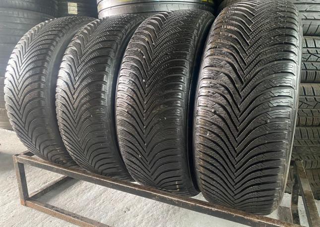 Michelin Alpin 5 215/60 R16