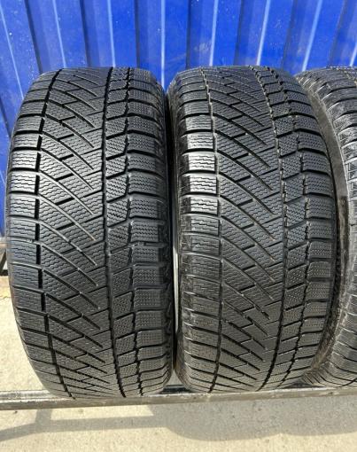 Continental ContiVikingContact 6 215/55 R16