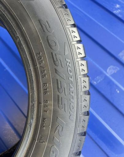 Pirelli Ice Zero 205/55 R16