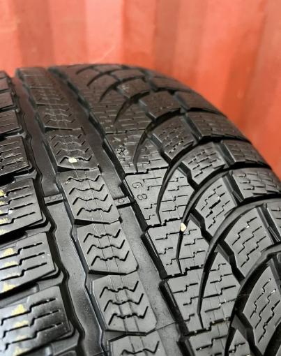 Nokian Tyres WR A4 225/55 R17