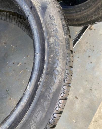 Pirelli Winter Sottozero 210 Serie II 215/50 R17