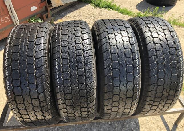 Goodyear Cargo Vector 235/65 R16C