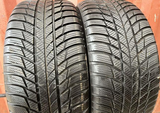 Bridgestone Blizzak LM-001 225/50 R17