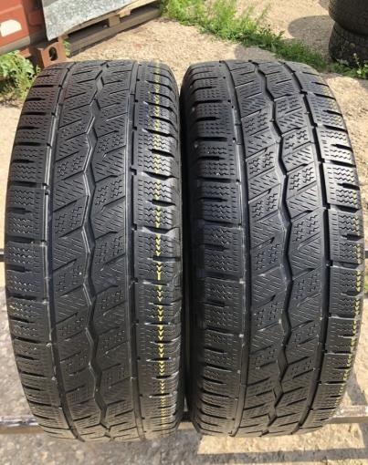 Hankook Winter I&#39;Cept LV RW12 235/65 R16C