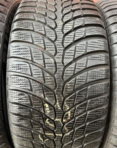 Bridgestone Blizzak LM-32C 225/50 R17