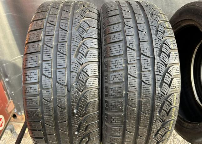 Pirelli Winter Sottozero 210 Serie II 215/50 R17
