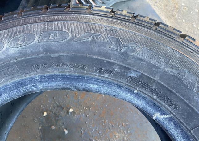 Goodyear Ice Navi Zea II 195/65 R15