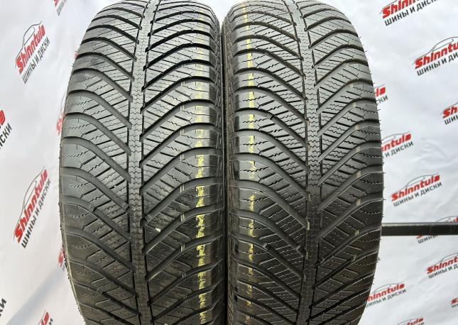 Goodyear Vector 4Seasons 215/60 R17